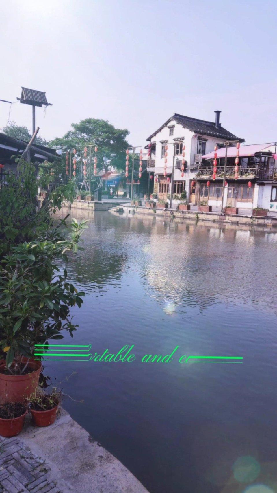 莫兰迪色系